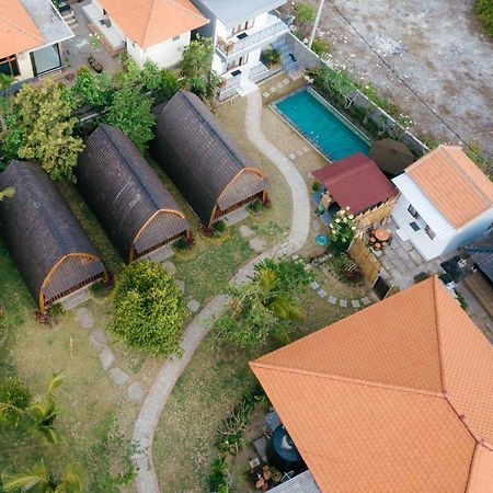 Wooden Puri Guesthouse Uluwatu  Ngoại thất bức ảnh